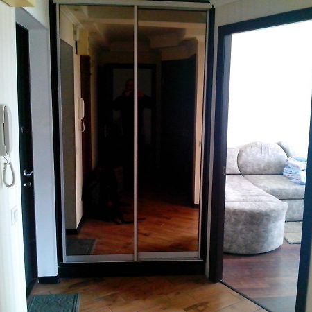 Beautiful And Comfortable 2 Rooms Apartment Киев Екстериор снимка
