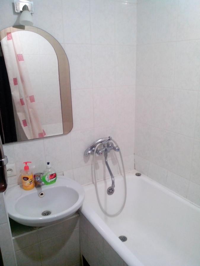 Beautiful And Comfortable 2 Rooms Apartment Киев Екстериор снимка