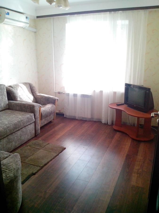 Beautiful And Comfortable 2 Rooms Apartment Киев Екстериор снимка