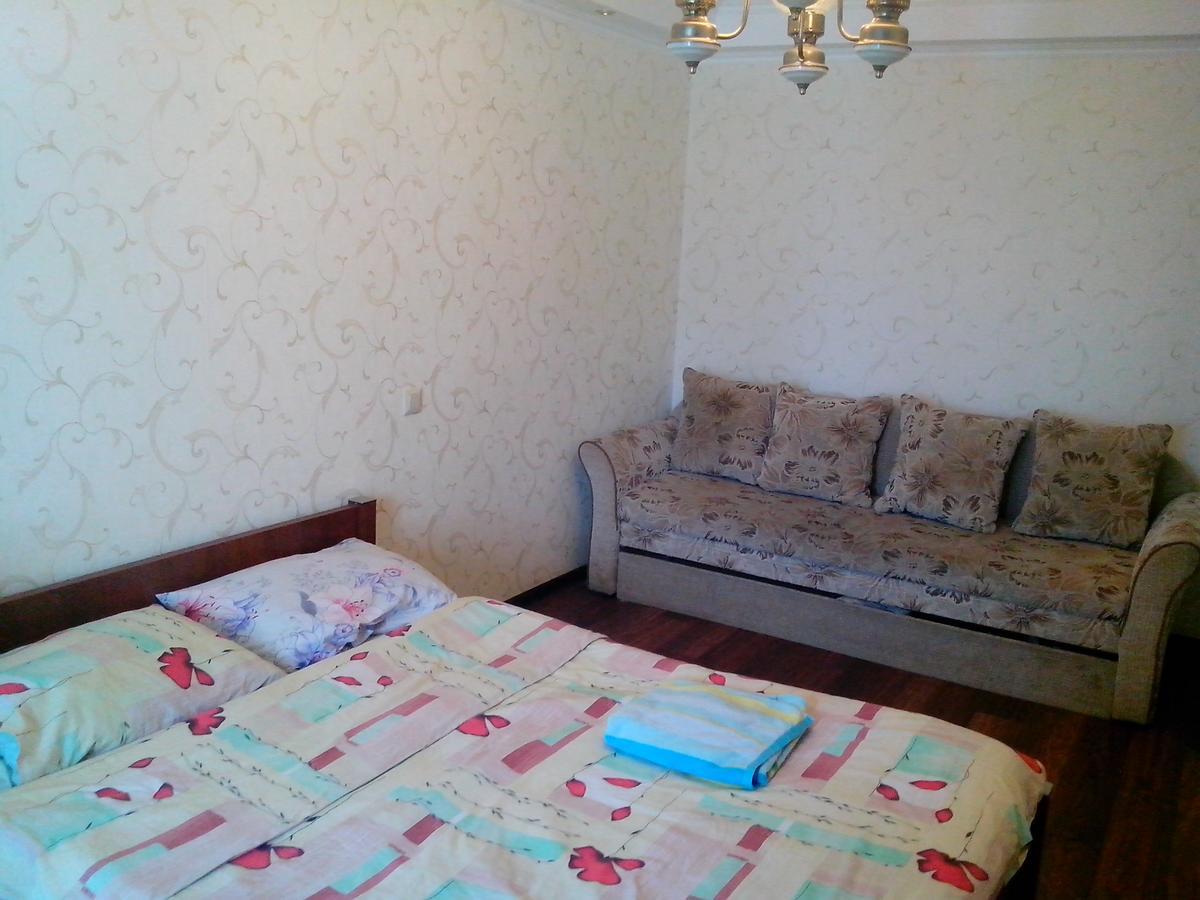 Beautiful And Comfortable 2 Rooms Apartment Киев Екстериор снимка